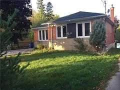 61 Rockport Crescent Main, Richmond Hill, ON L4C 2L7