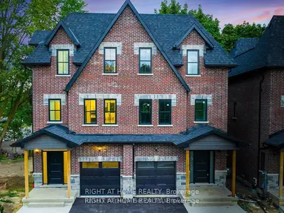 Semi-Detached in Vaughan
