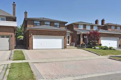 Detached in Vaughan