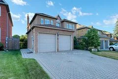 Detached in Markham