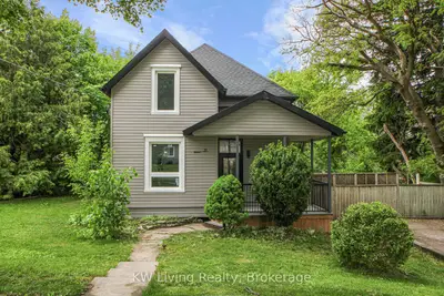 Detached in Newmarket