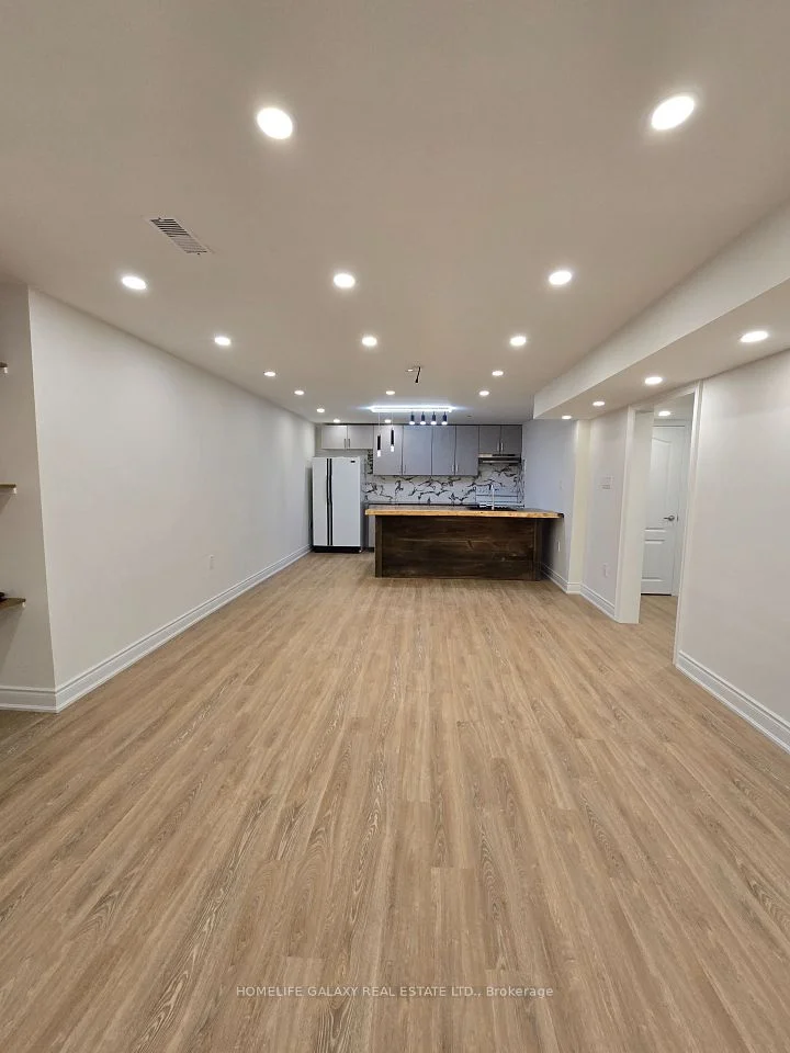 1417 Sheldon Street BSMNT, Innisfil, ON L9S 0H8