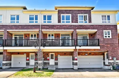 Att/Row/Townhouse in Markham