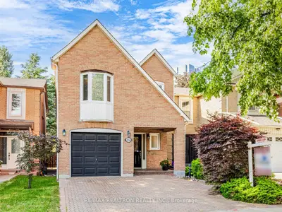 Detached in Vaughan