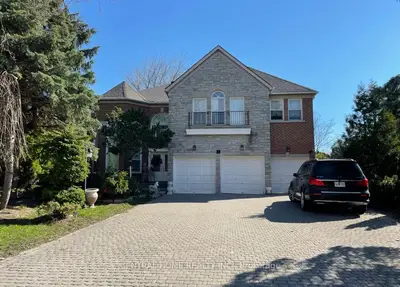 Detached in Richmond Hill
