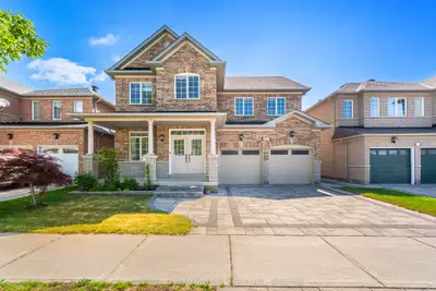 Detached in Markham