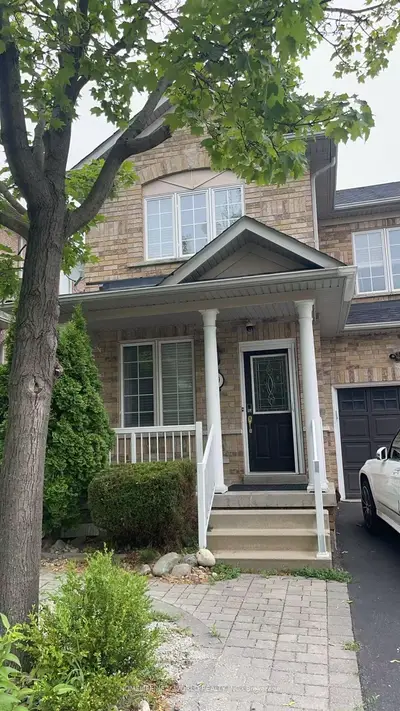 Semi-Detached in Vaughan