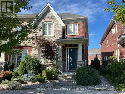 Att/Row/Townhouse in Markham