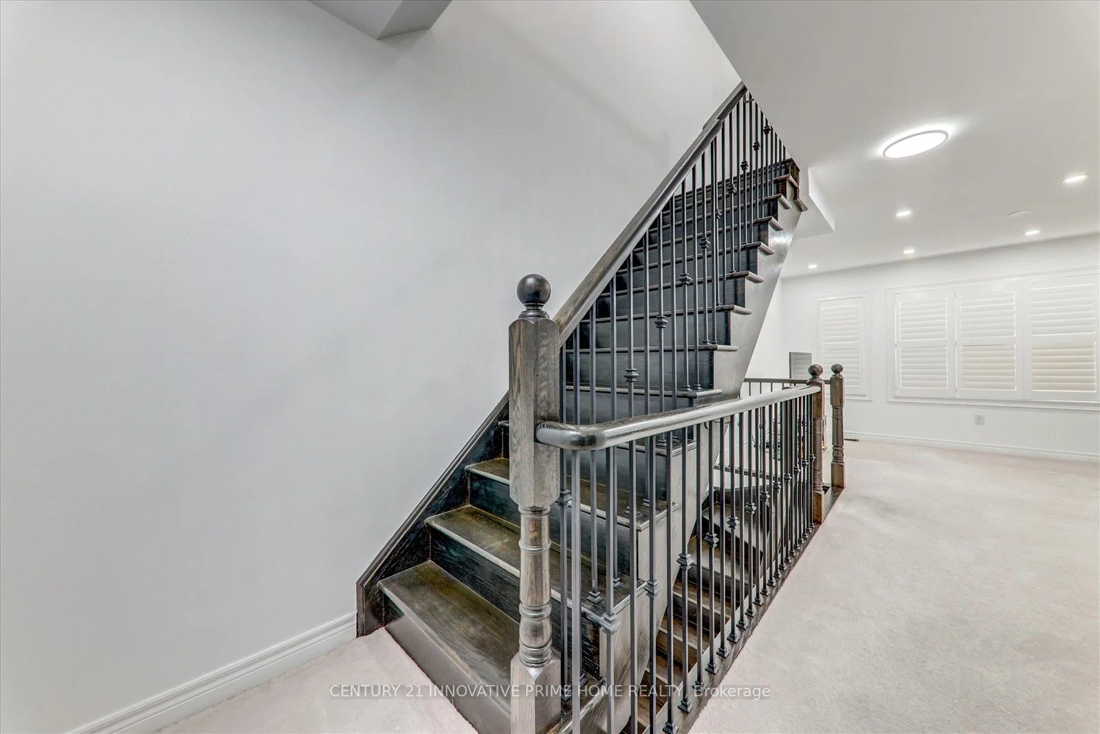 Att/Row/Townhouse in Markham