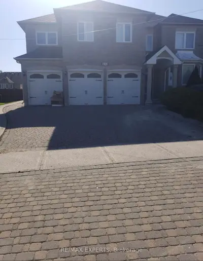Detached in Vaughan