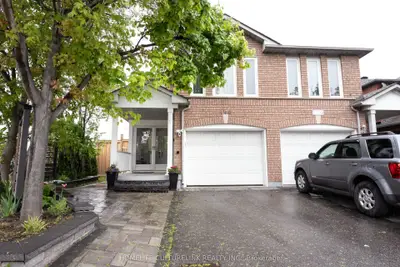 Semi-Detached in Vaughan