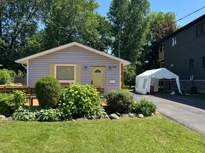 Detached in Georgina