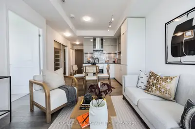 Condo Apartment in Markham