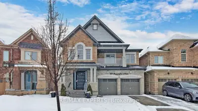 Detached in Vaughan