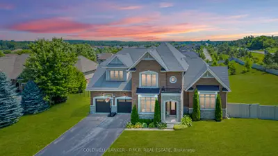 Detached in Uxbridge