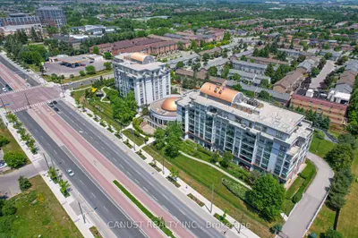 Condo Apartment in Richmond Hill