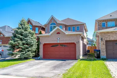Detached in New Tecumseth