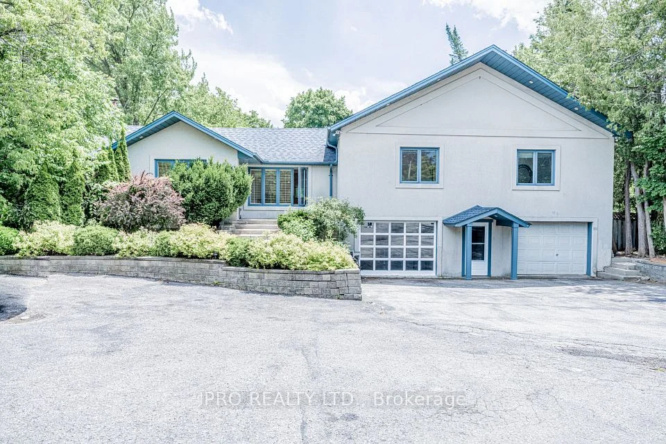 499 16th Avenue, Richmond Hill, ON L4C 7A7