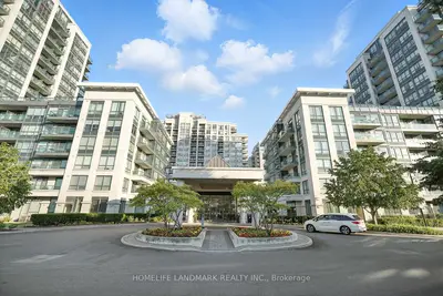 Condo Apartment in Vaughan