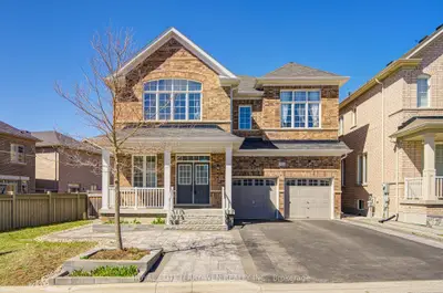 Detached in Aurora