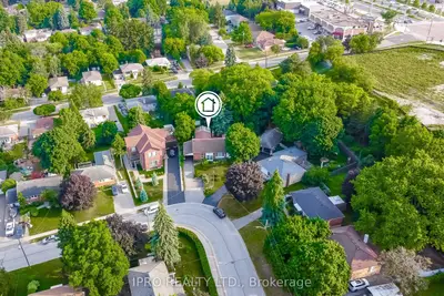Detached in Newmarket