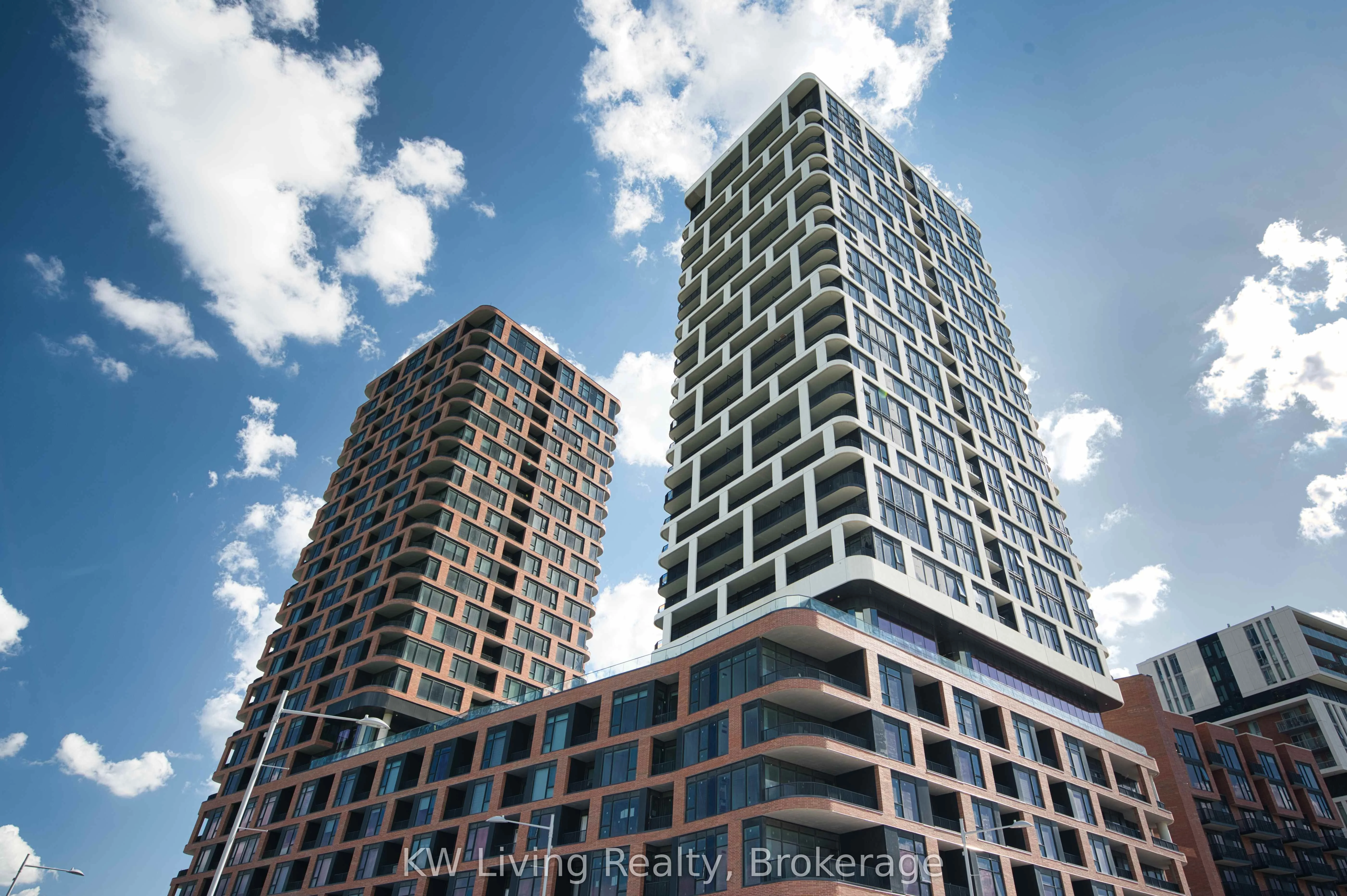 Condo Apartment in Markham