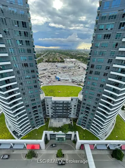 Condo Apartment in Markham