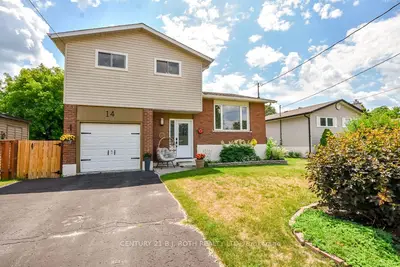 Detached in Essa