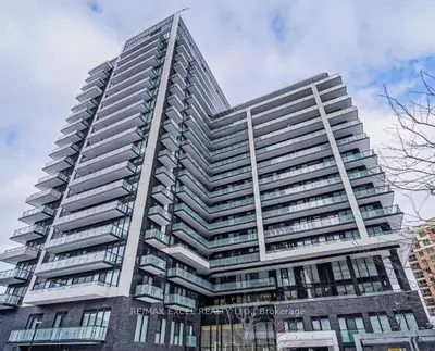 Condo Apartment in Richmond Hill