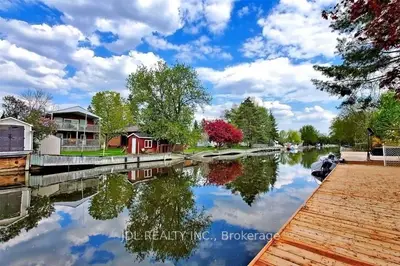 Detached in Georgina