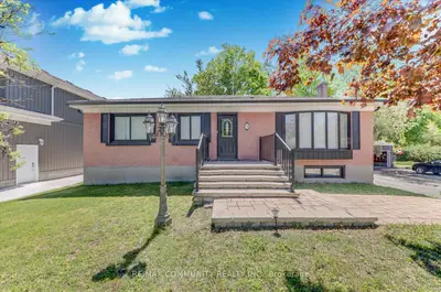 Detached in New Tecumseth