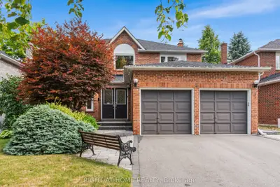 Detached in Richmond Hill