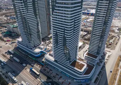 Condo Apartment in Vaughan