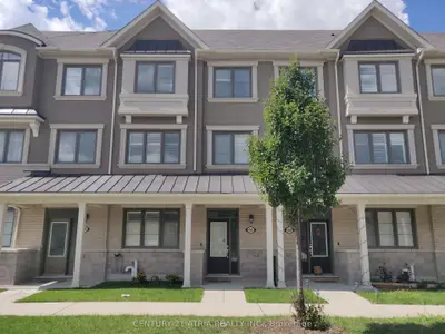 Att/Row/Townhouse in Markham
