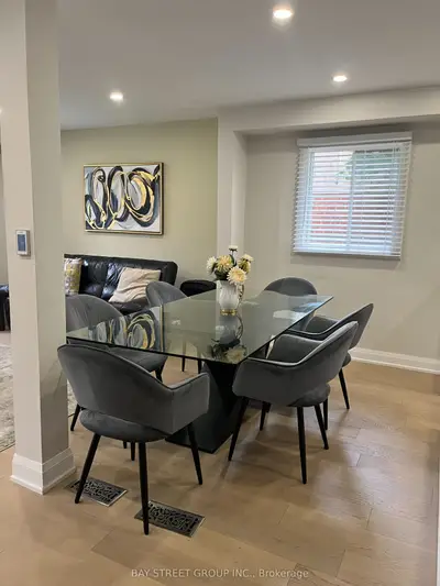 Detached in Richmond Hill