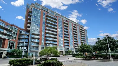 Condo Apartment in Markham