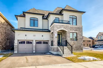 Detached in Georgina