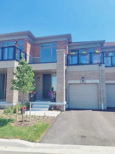Condo Townhouse in Aurora