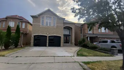 Detached in Markham