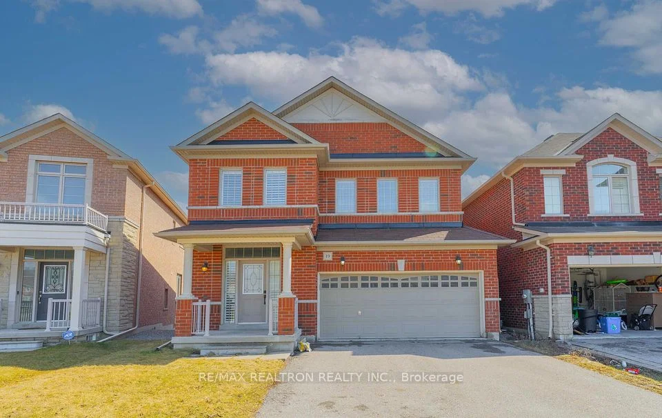 19 Cecil Crescent, Whitchurch-Stouffville, ON L4S 1S9