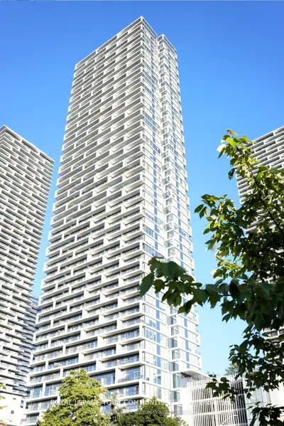 Condo Apartment in Vaughan