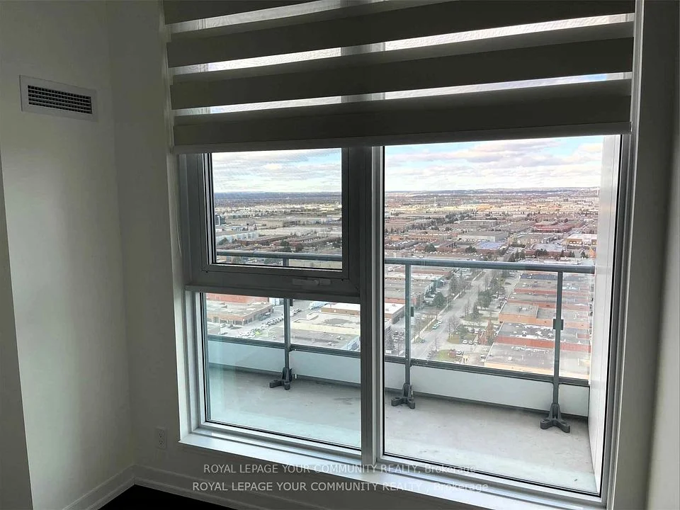 898 Portage Parkway 2911, Vaughan, On L4k 0j6