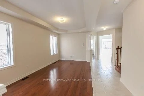1195 Atkins Drive, Newmarket, ON L3X 0E1