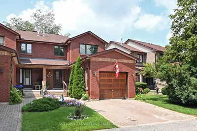 Semi-Detached Condo in New Tecumseth