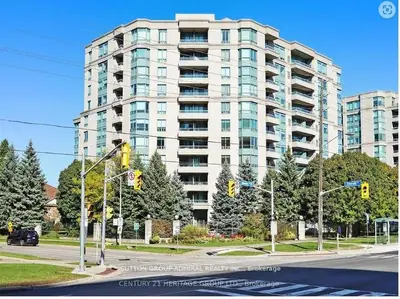 Condo Apartment in Vaughan