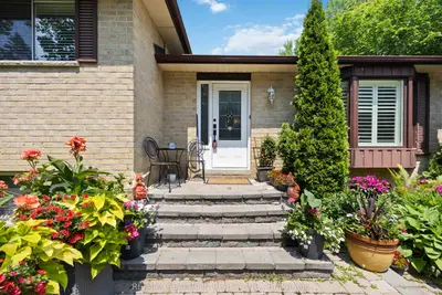 Detached in East Gwillimbury