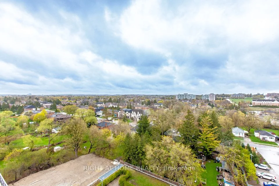 9618 Yonge Street 915C, Richmond Hill, ON L4C 0X5