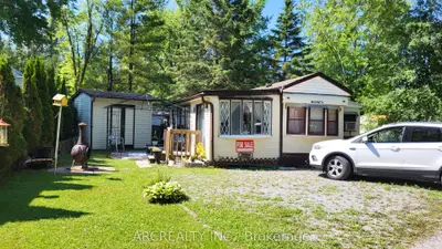 MobileTrailer in Georgina