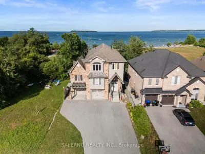Detached in Innisfil