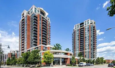 Condo Apartment in Markham